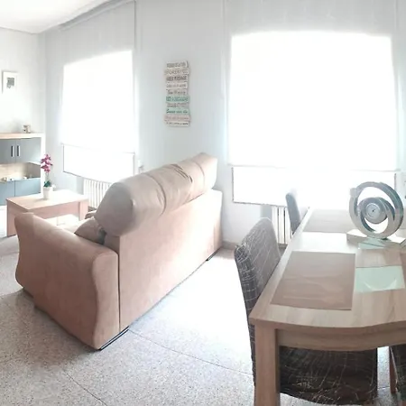 Apartamento Ideal Daire *